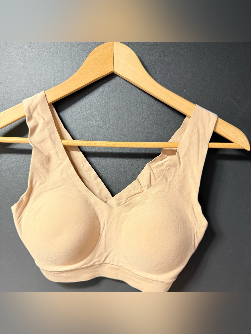 Chantelle Softstretch Padded V-Neck Bra Top (C16A10)